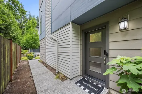 16201 Meadow Road Lynnwood WA 98087