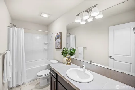 16201 Meadow Road Lynnwood WA 98087
