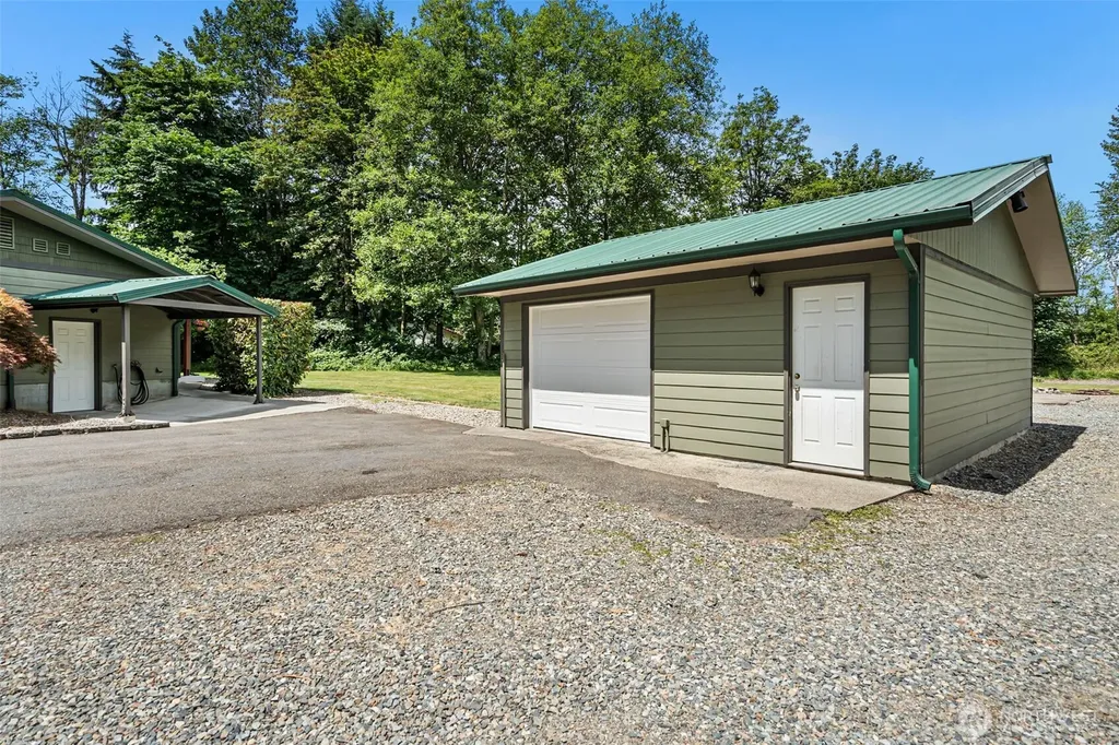 26307 112th Street E Buckley WA 98321