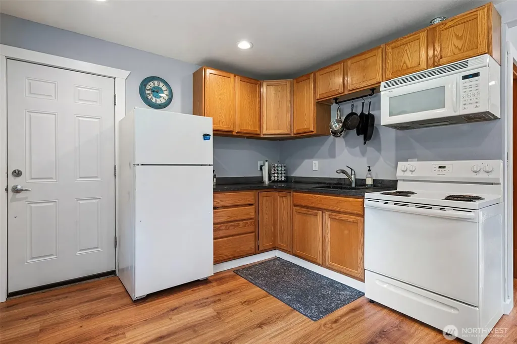 26307 112th Street E Buckley WA 98321