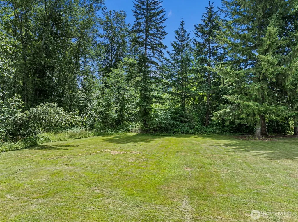 26307 112th Street E Buckley WA 98321