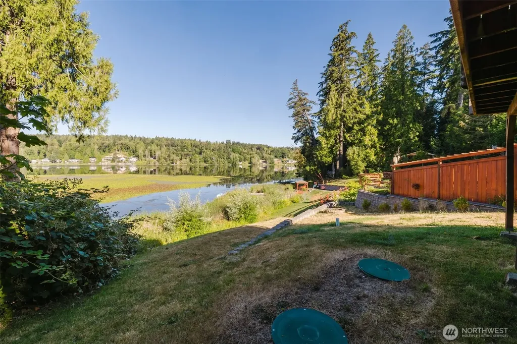 8022 Long Lake Road SE Port Orchard WA 98367