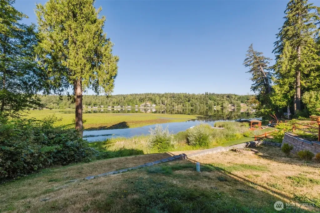 8022 Long Lake Road SE Port Orchard WA 98367