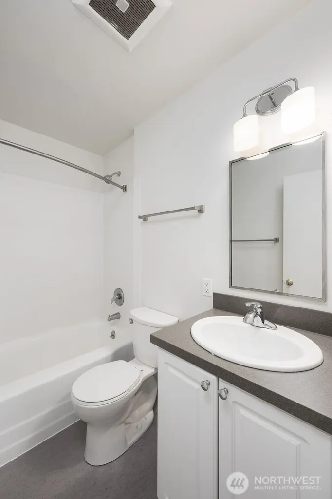 650 W Bertona Street Seattle WA 98119