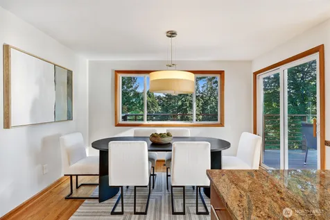 3927 SW Frontenac Street Seattle WA 98136