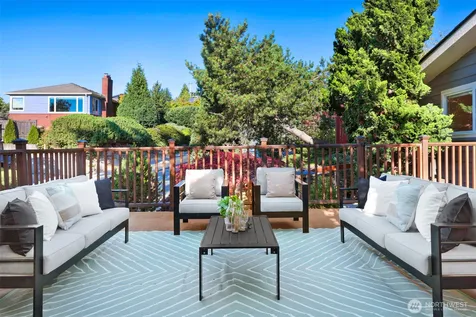 3927 SW Frontenac Street Seattle WA 98136