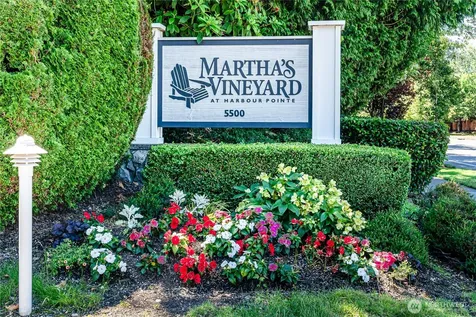 5500 Harbour Pointe Boulevard Mukilteo WA 98275