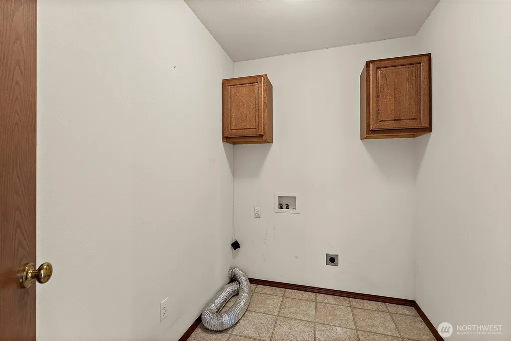 628 S 117th Street Tacoma WA 98444