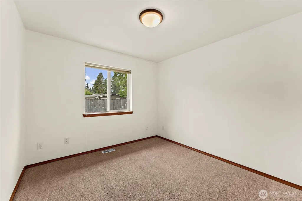 628 S 117th Street Tacoma WA 98444