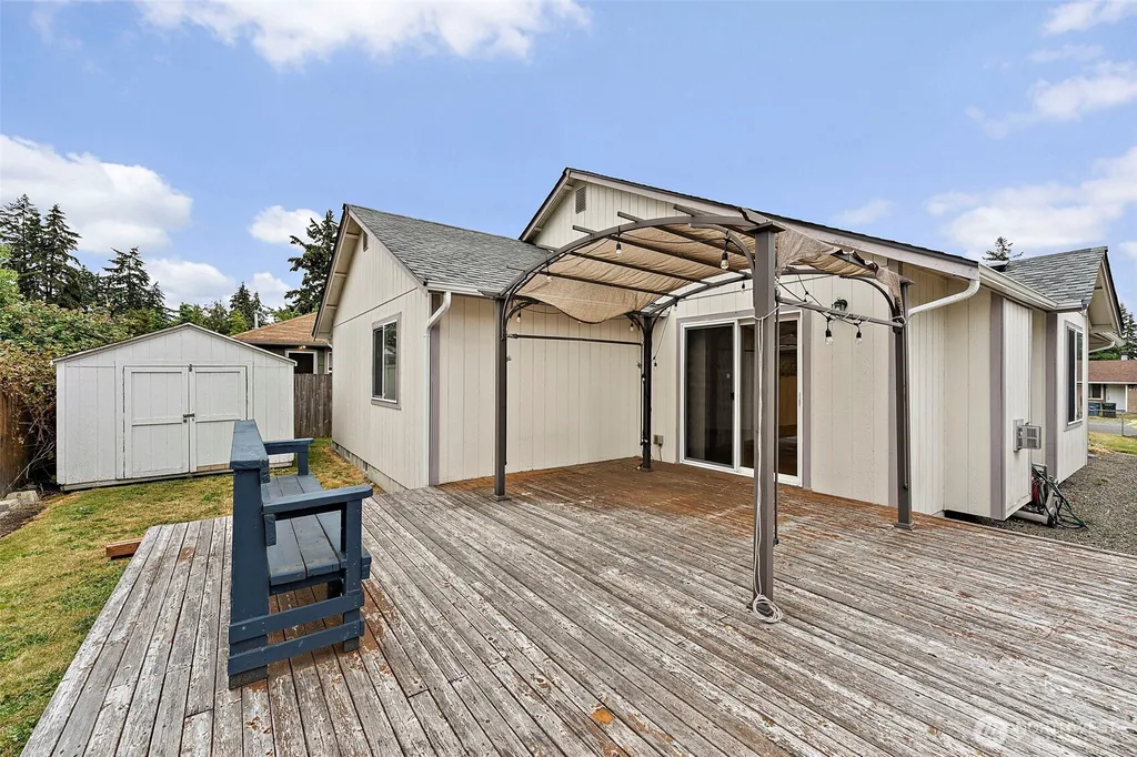 628 S 117th Street Tacoma WA 98444