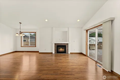 628 S 117th Street Tacoma WA 98444