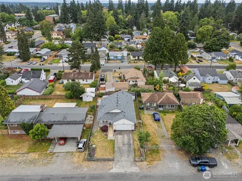 628 S 117th Street Tacoma WA 98444