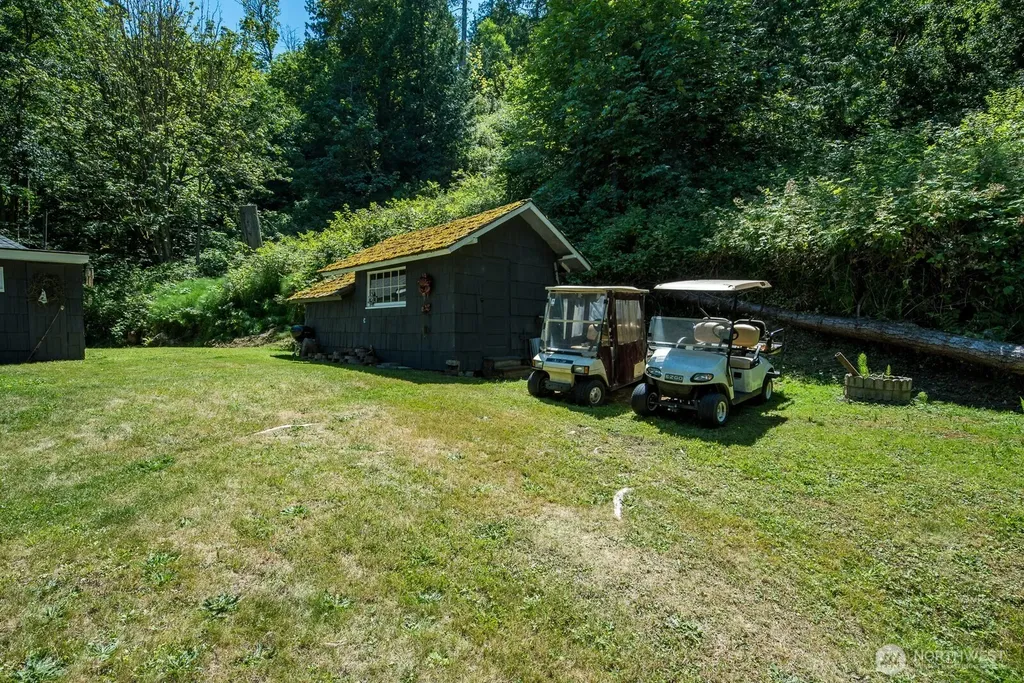 3365 Shoreline Drive Camano Island WA 98282