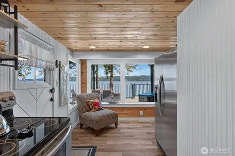 3365 Shoreline Drive Camano Island WA 98282