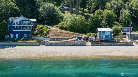 3365 Shoreline Drive Camano Island WA 98282