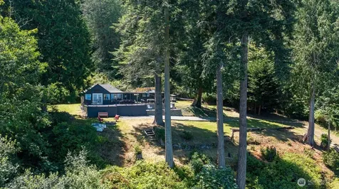 3365 Shoreline Drive Camano Island WA 98282