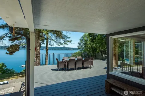 3365 Shoreline Drive Camano Island WA 98282