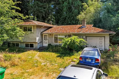 21515 16th Place W Lynnwood WA 98036