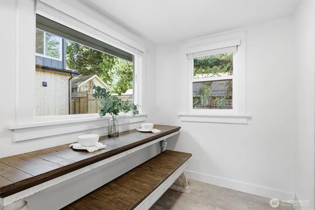 13349 25th Avenue NE Seattle WA 98125