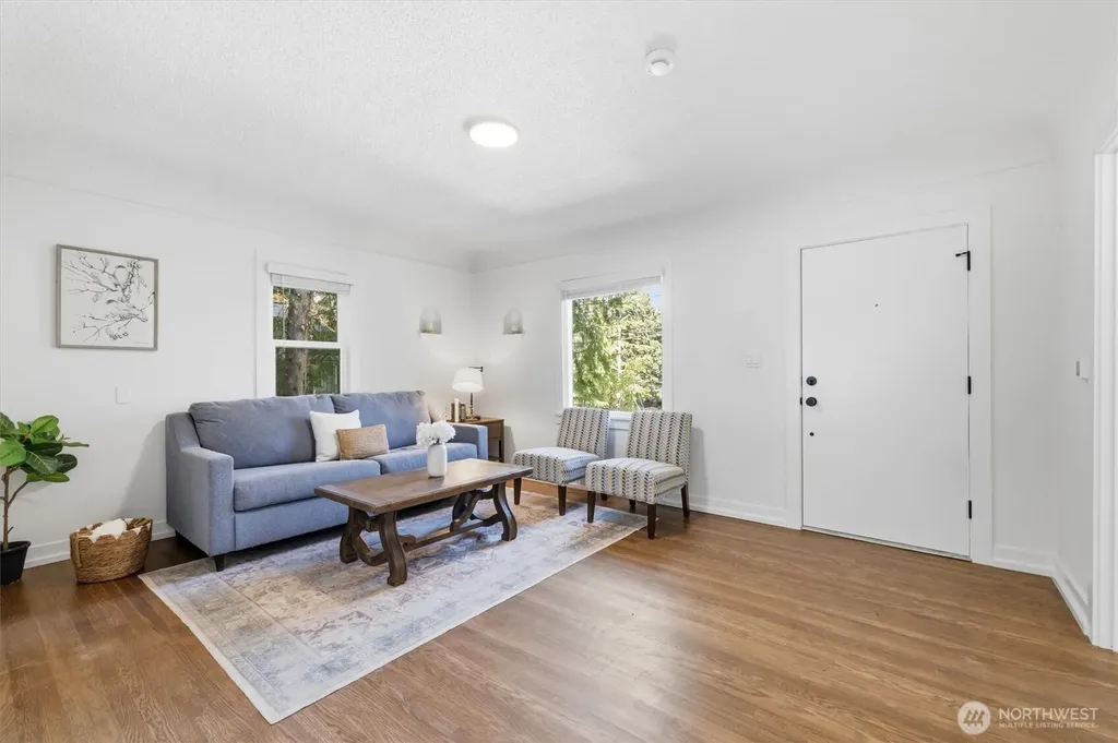 13349 25th Avenue NE Seattle WA 98125