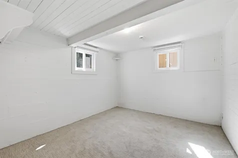 13349 25th Avenue NE Seattle WA 98125