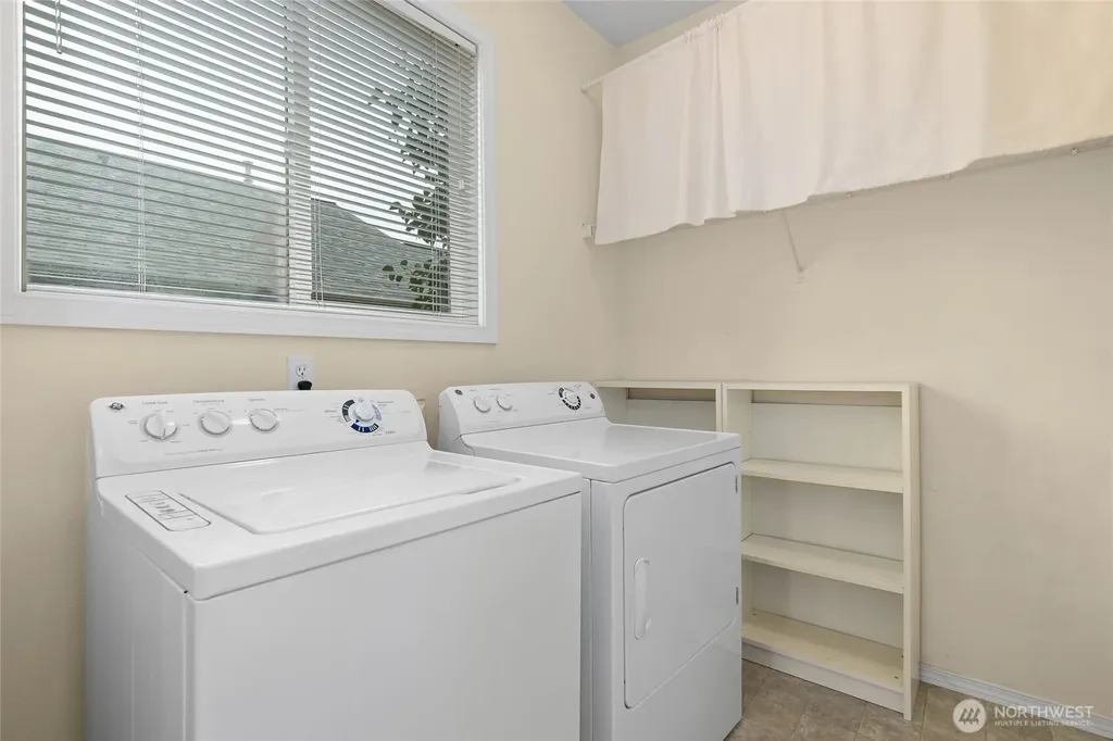 21017 Springhaven Way E Bonney Lake WA 98391