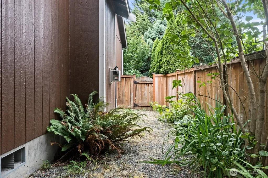 21017 Springhaven Way E Bonney Lake WA 98391