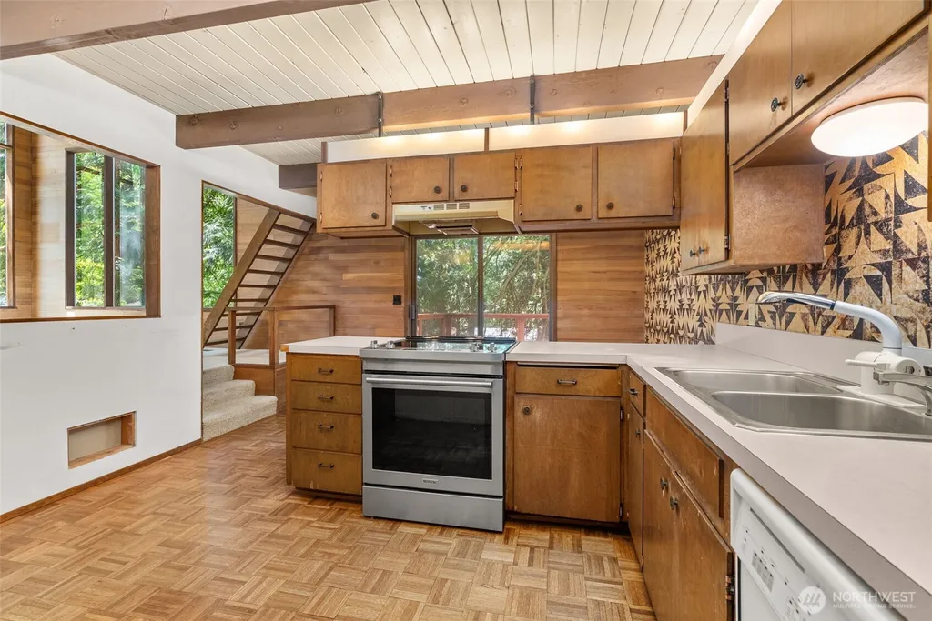 2604 Aztec Drive NW Olympia WA 98502