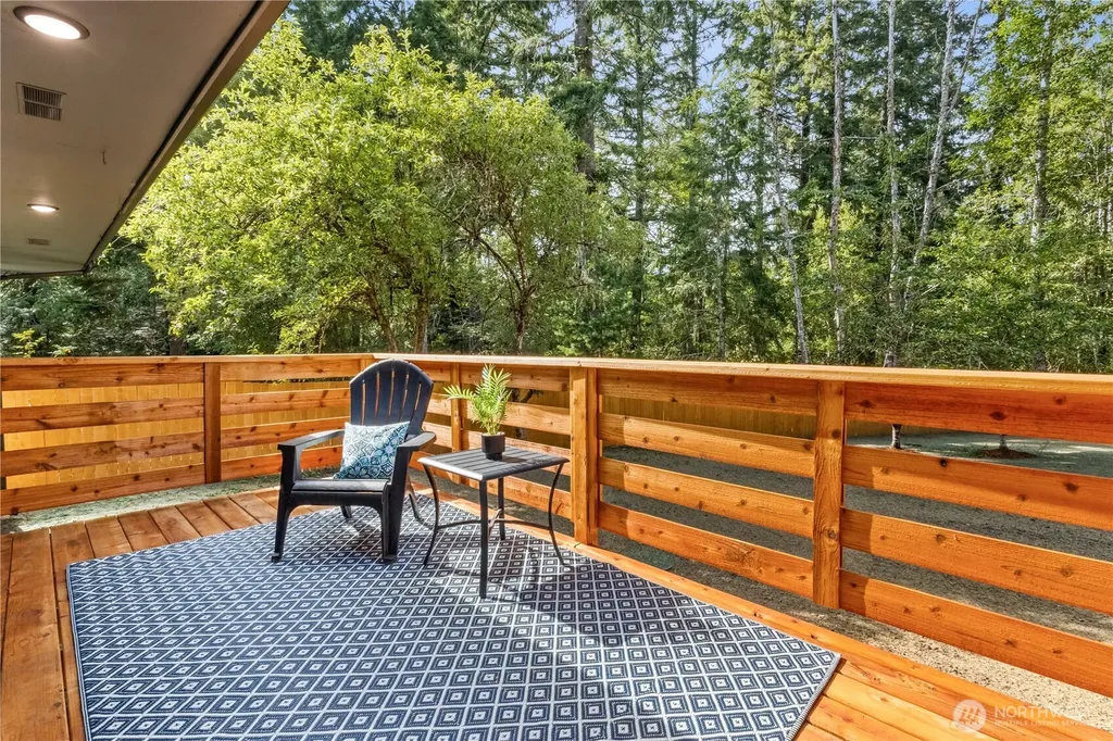 3595 NW Boundary Trail Bremerton WA 98312