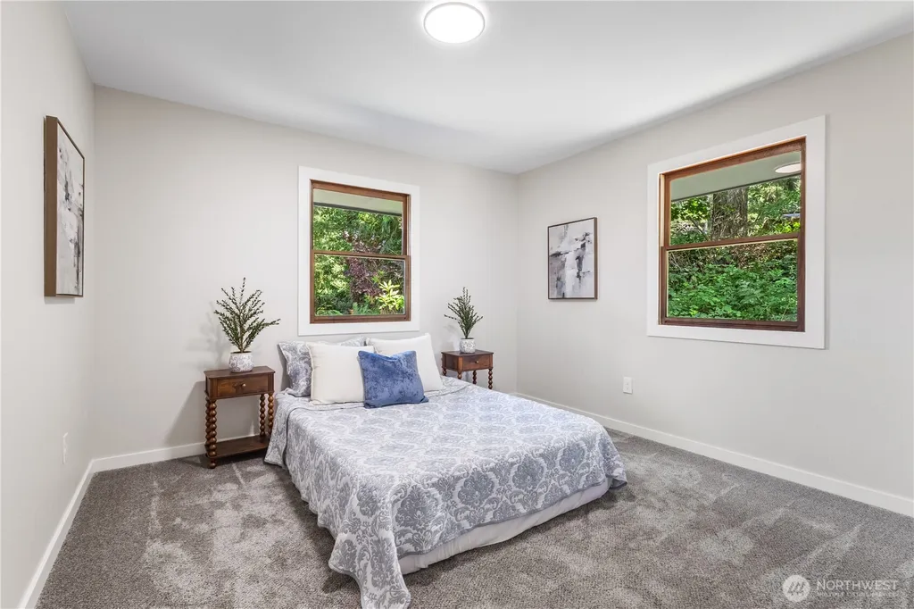 3595 NW Boundary Trail Bremerton WA 98312