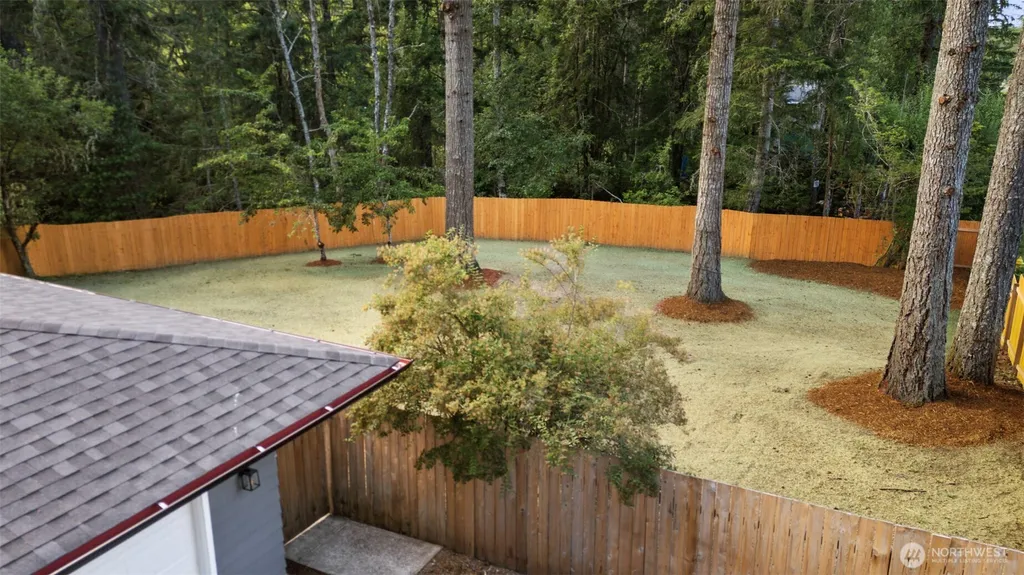 3595 NW Boundary Trail Bremerton WA 98312