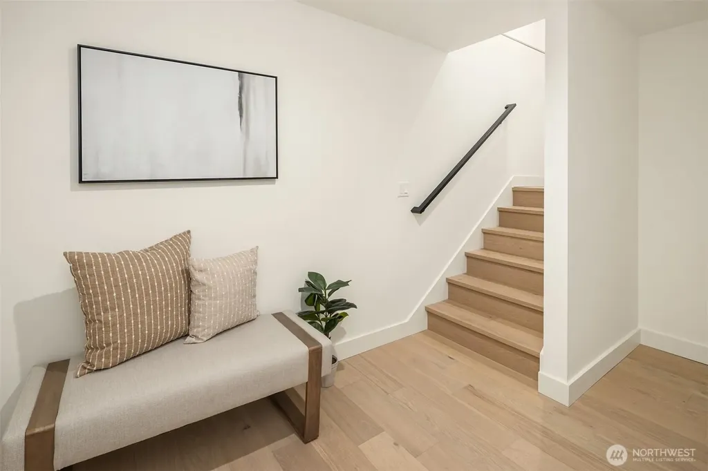 614 5th Avenue S Edmonds WA 98020