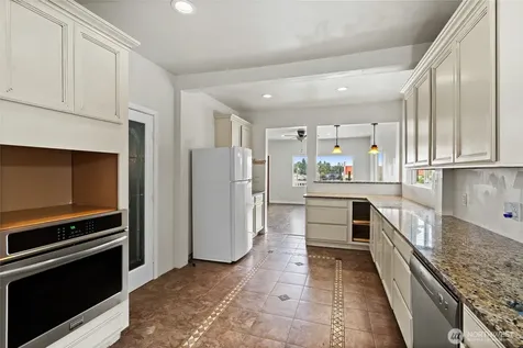 4012 Rucker Avenue Everett WA 98201