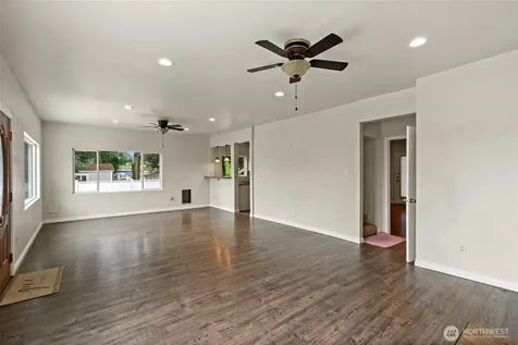 4012 Rucker Avenue Everett WA 98201