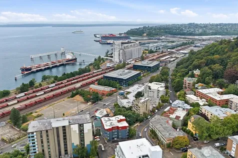 507 W Mercer Street Seattle WA 98119
