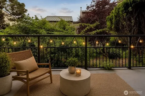 507 W Mercer Street Seattle WA 98119