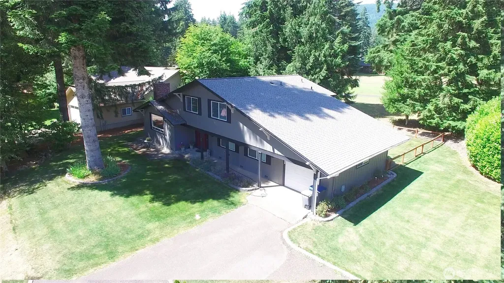 40 N Mt Christie Drive W Hoodsport WA 98548