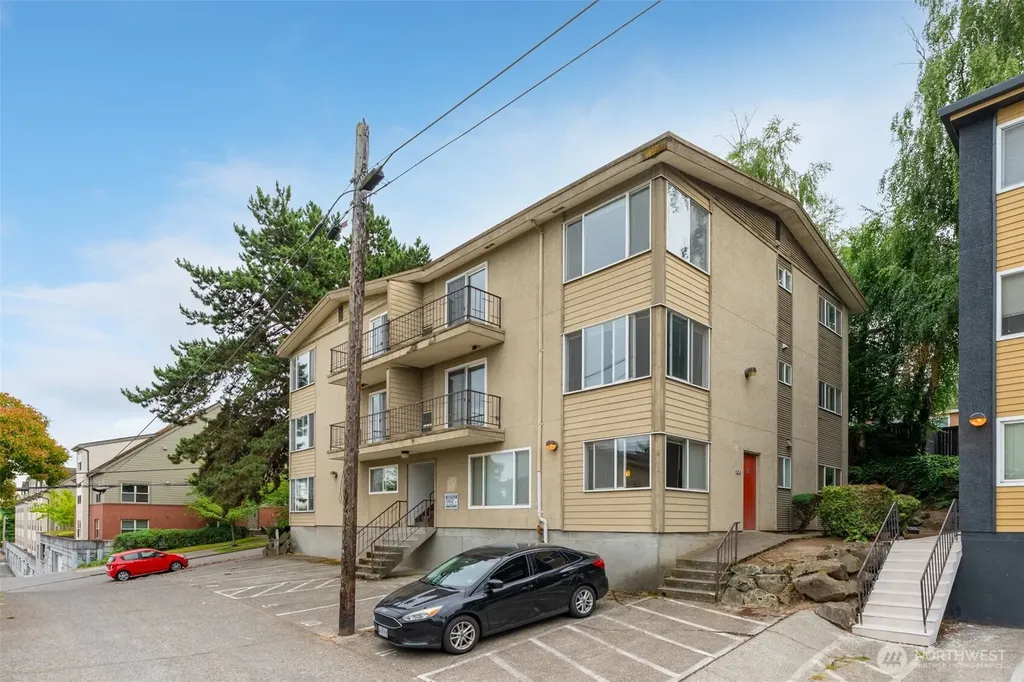 600 W Emerson Street Seattle WA 98119