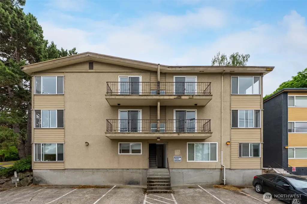 600 W Emerson Street Seattle WA 98119