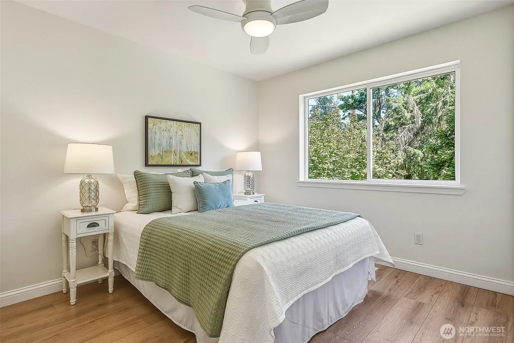 1605 N 183rd Street Shoreline WA 98133