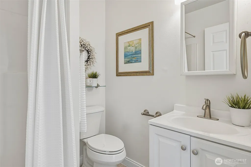 1605 N 183rd Street Shoreline WA 98133