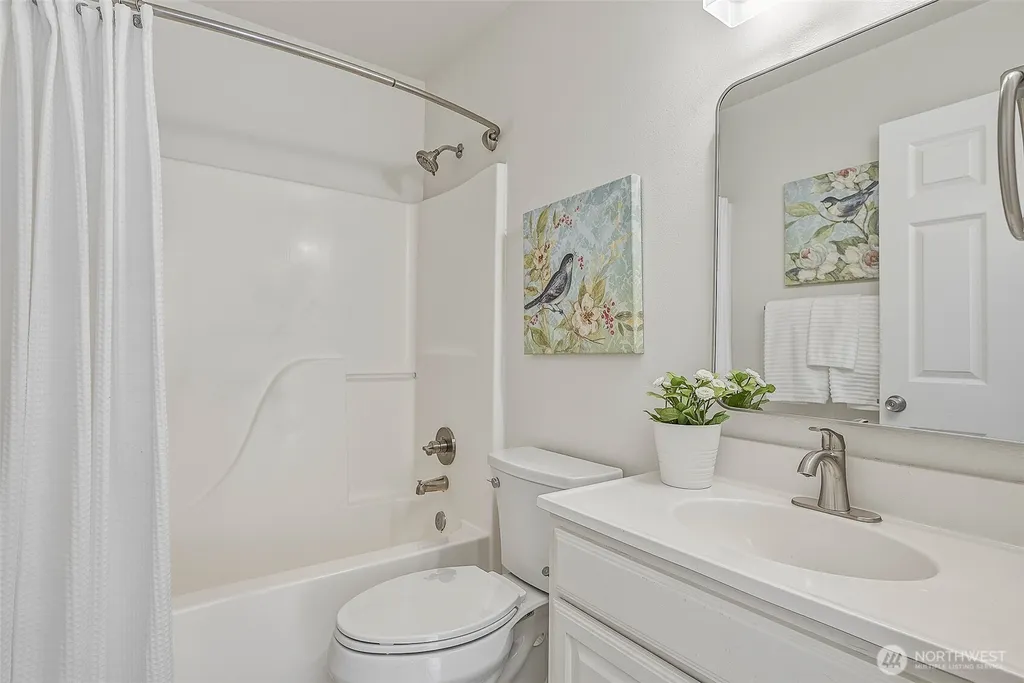 1605 N 183rd Street Shoreline WA 98133
