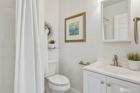 1605 N 183rd Street Shoreline WA 98133
