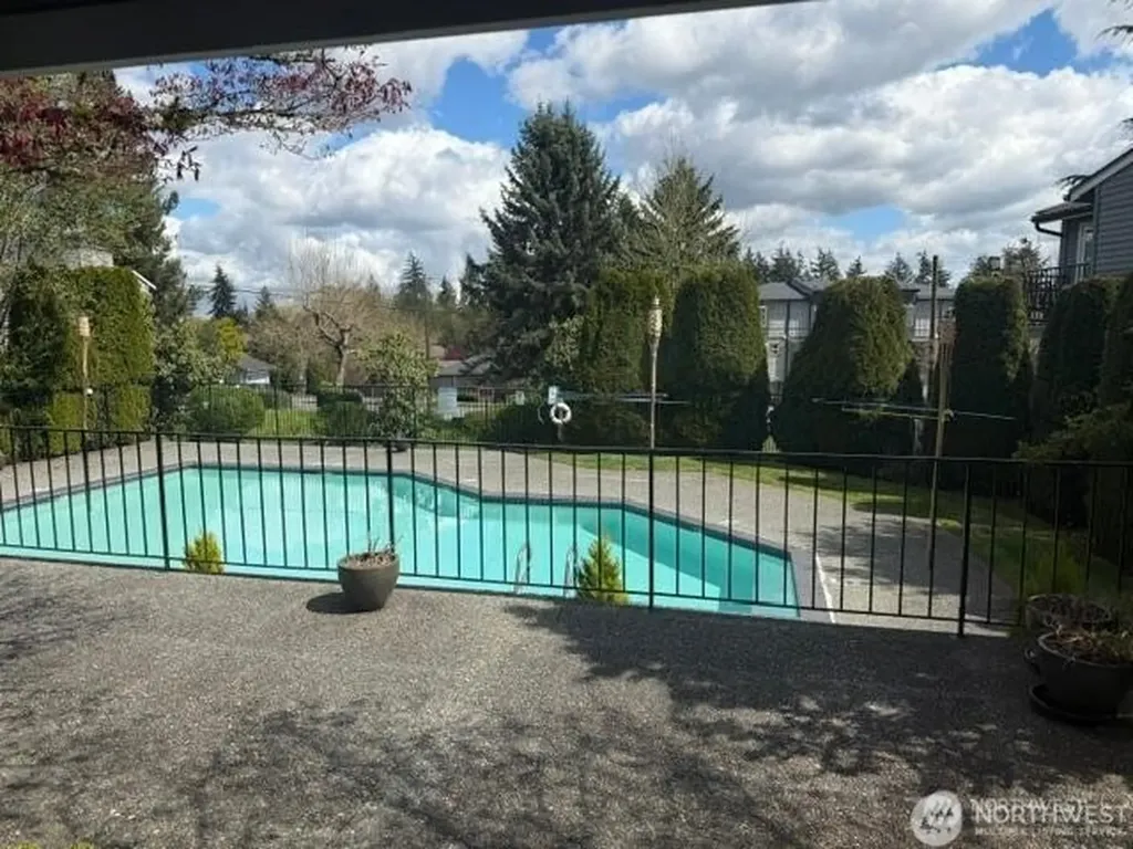 15415 35th Avenue W Lynnwood WA 98087
