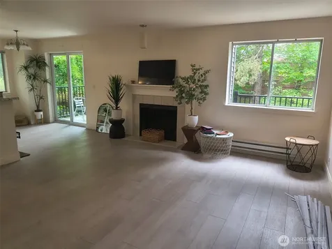 15415 35th Avenue W Lynnwood WA 98087