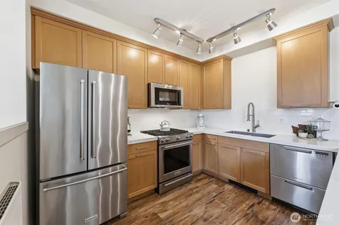 1950 18th Avenue NE Issaquah WA 98029