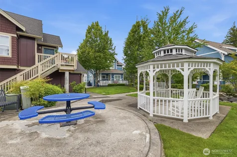 1950 18th Avenue NE Issaquah WA 98029