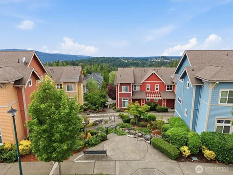 1950 18th Avenue NE Issaquah WA 98029