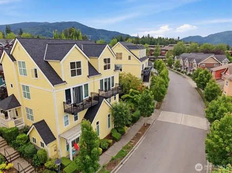 1950 18th Avenue NE Issaquah WA 98029