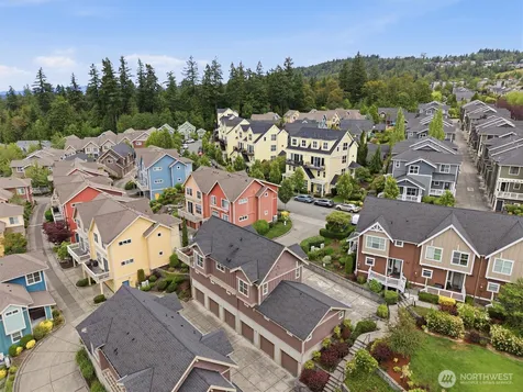 1950 18th Avenue NE Issaquah WA 98029